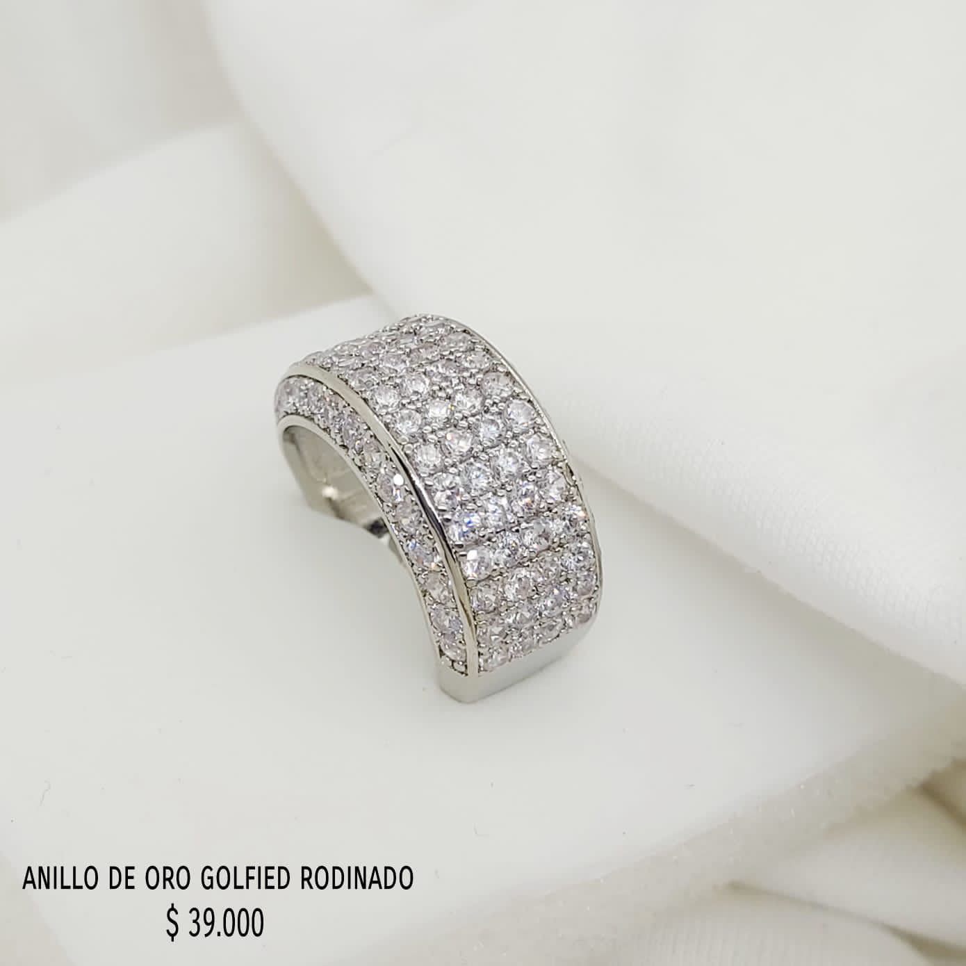 Anillo de oro golfield rodinado