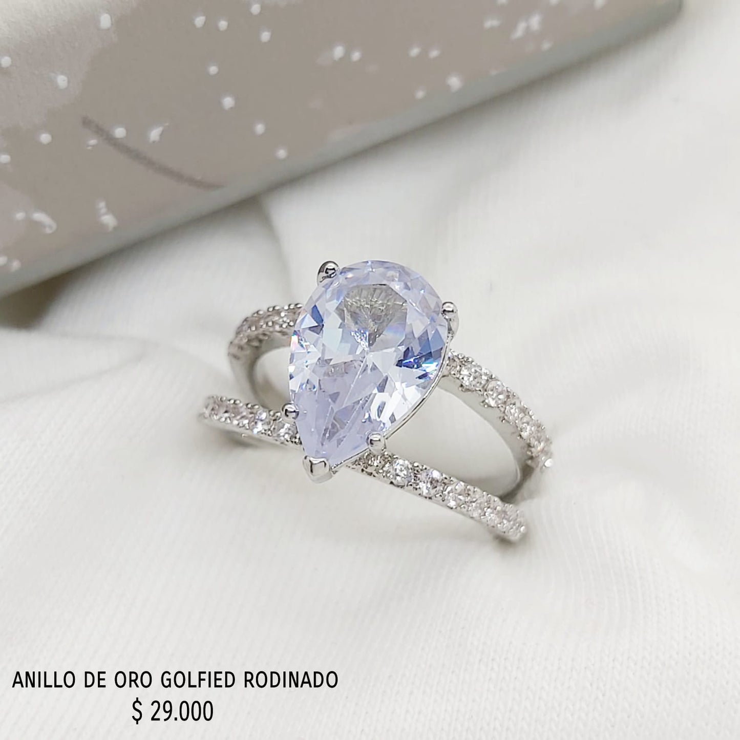 Anillo de oro golfield rodinado