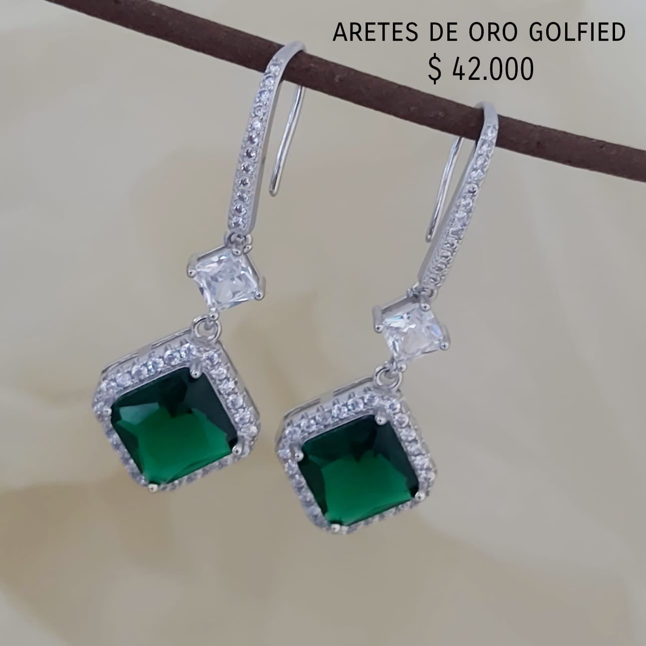 Aretes de oro golfield