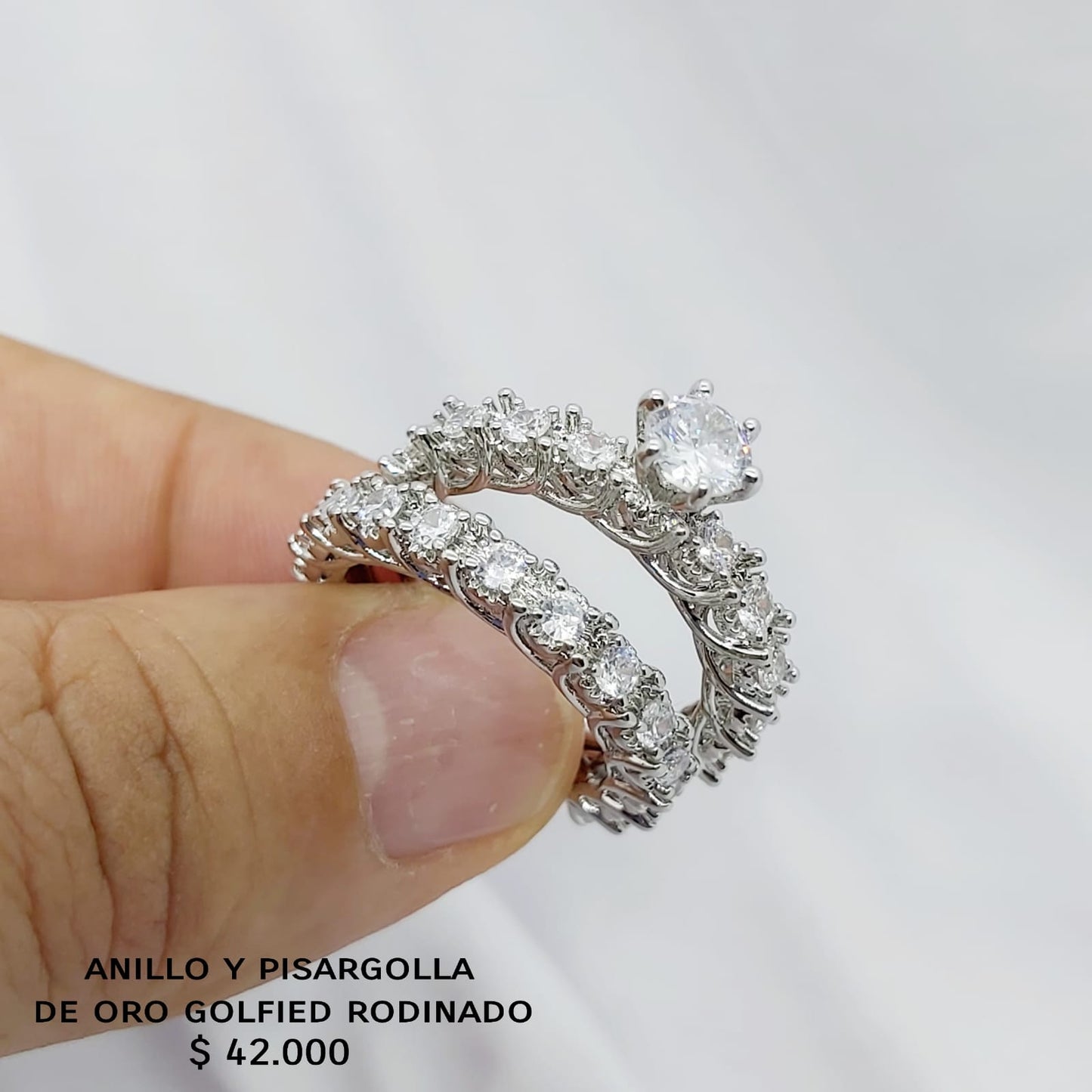 Anillo de oro golfield rodinado