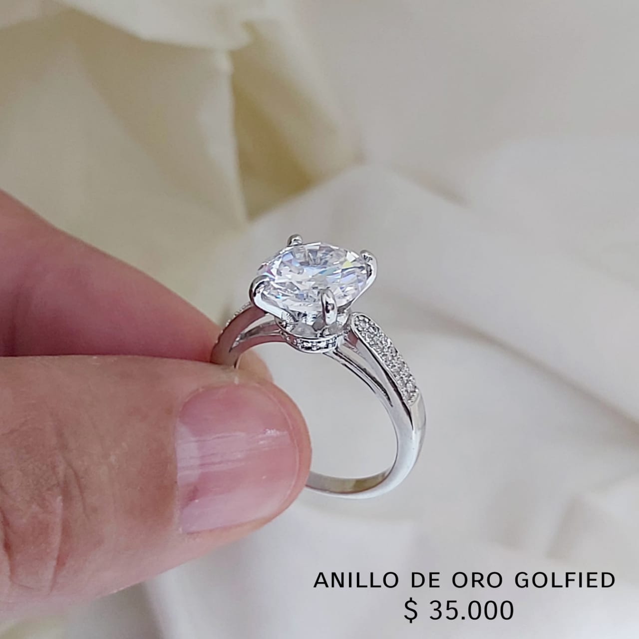 Anillo golfield rodinado con circónes
