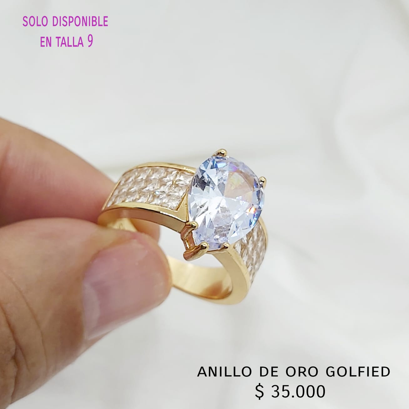 Anillo de oro golfield