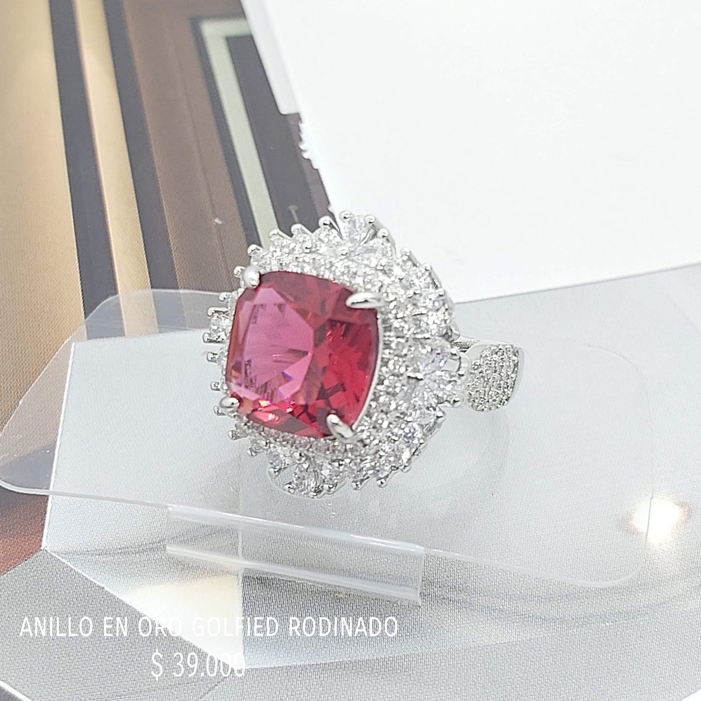 Anillo de oro golfield rodinado