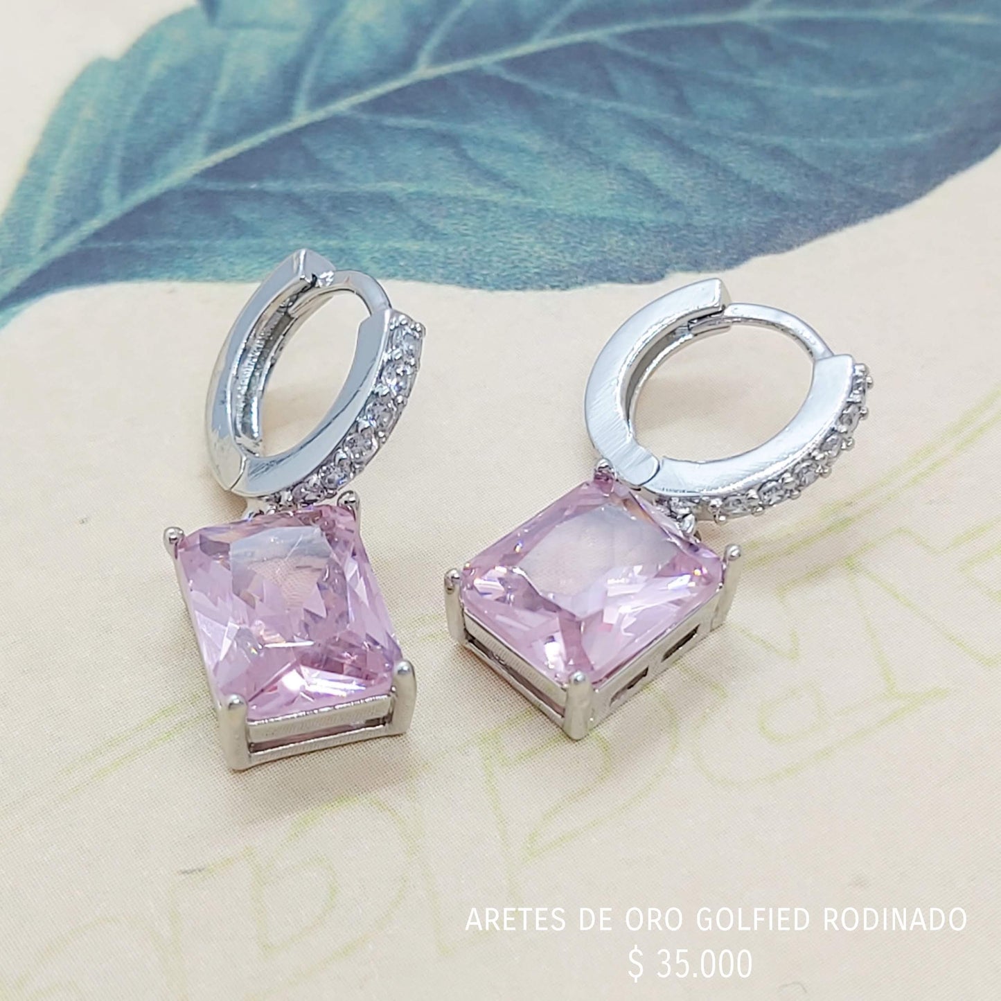 Aretes de oro golfield rodinado