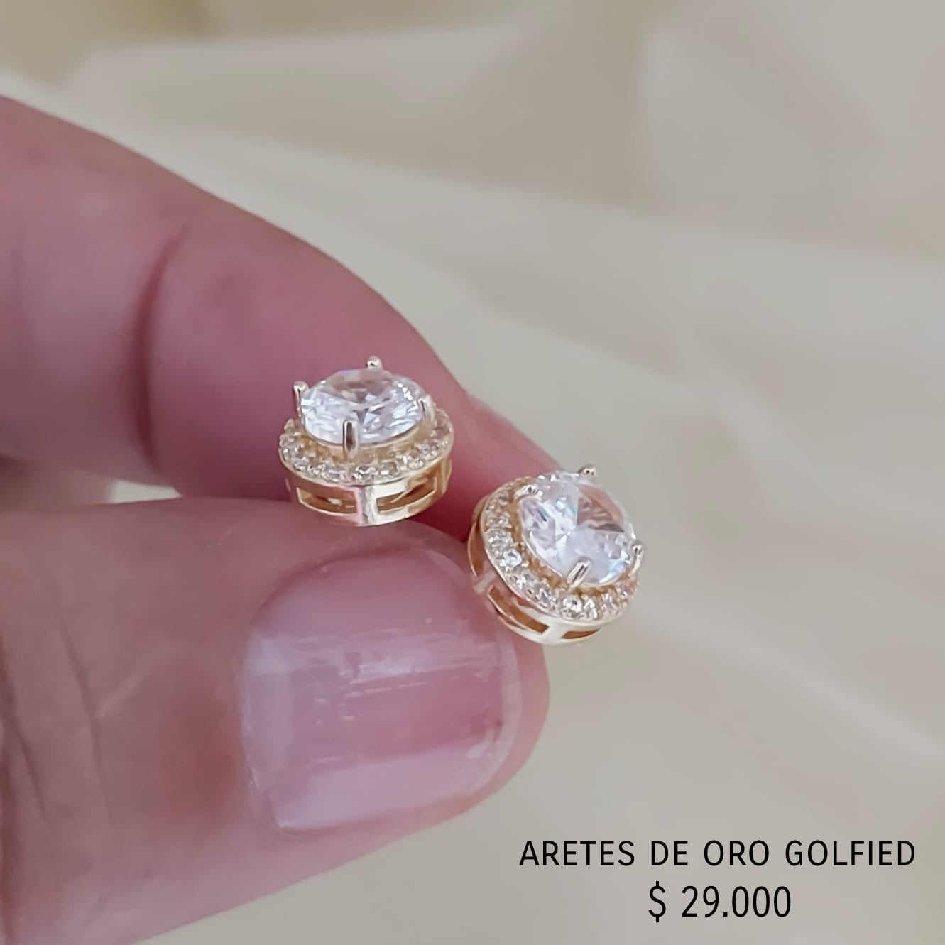 Aretes de oro golfield