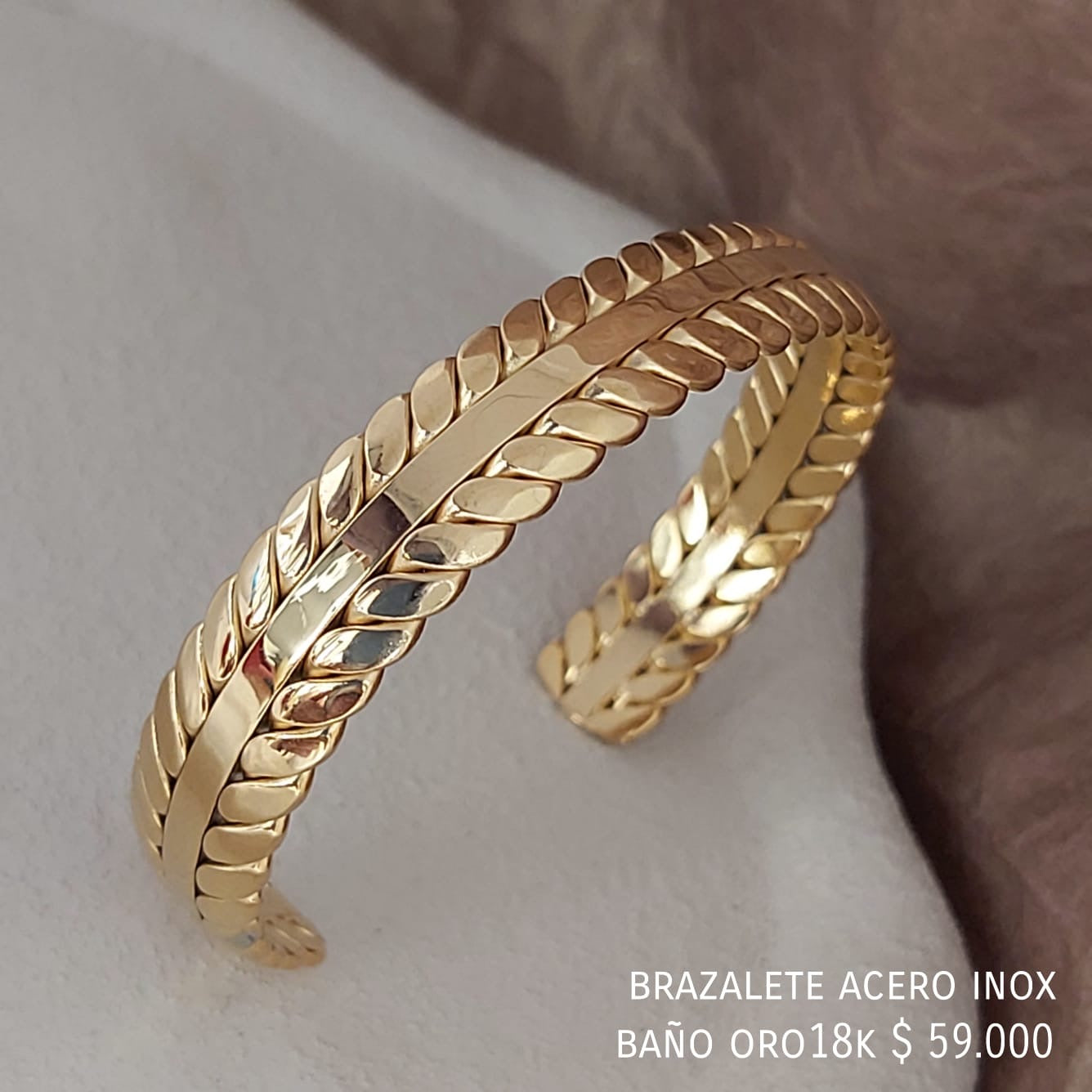 Brazalete acero inox baño oro18k