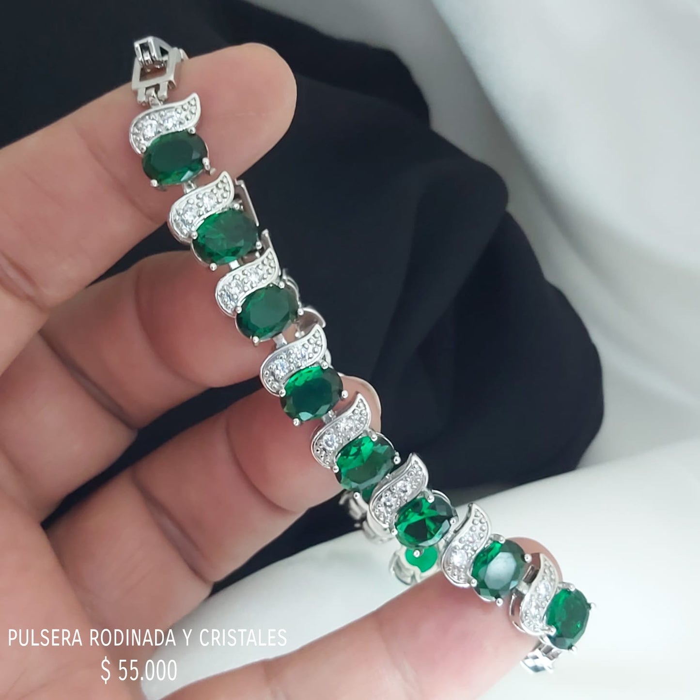 Pulsera y cristales rodinada
