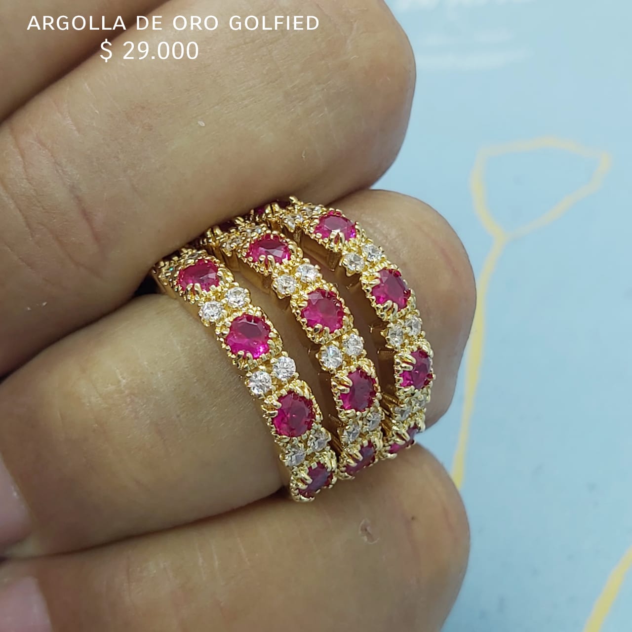 Anillo de oro golfield