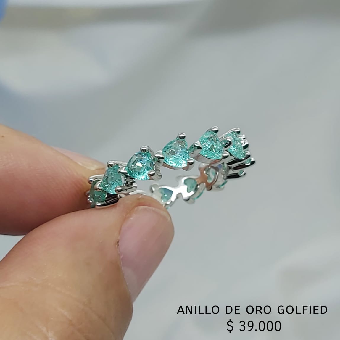 Anillo de oro golfield
