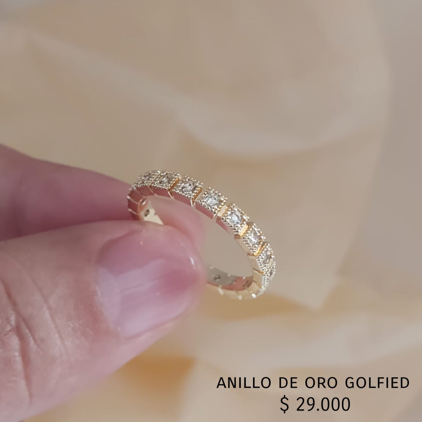 Anillo de oro golfield