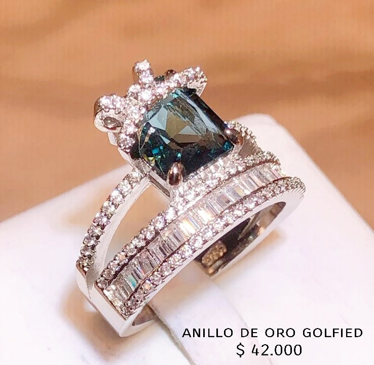 Anillo de oro golfield