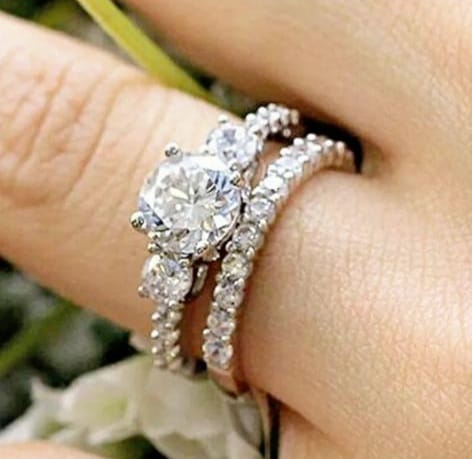 Anillo de oro golfield