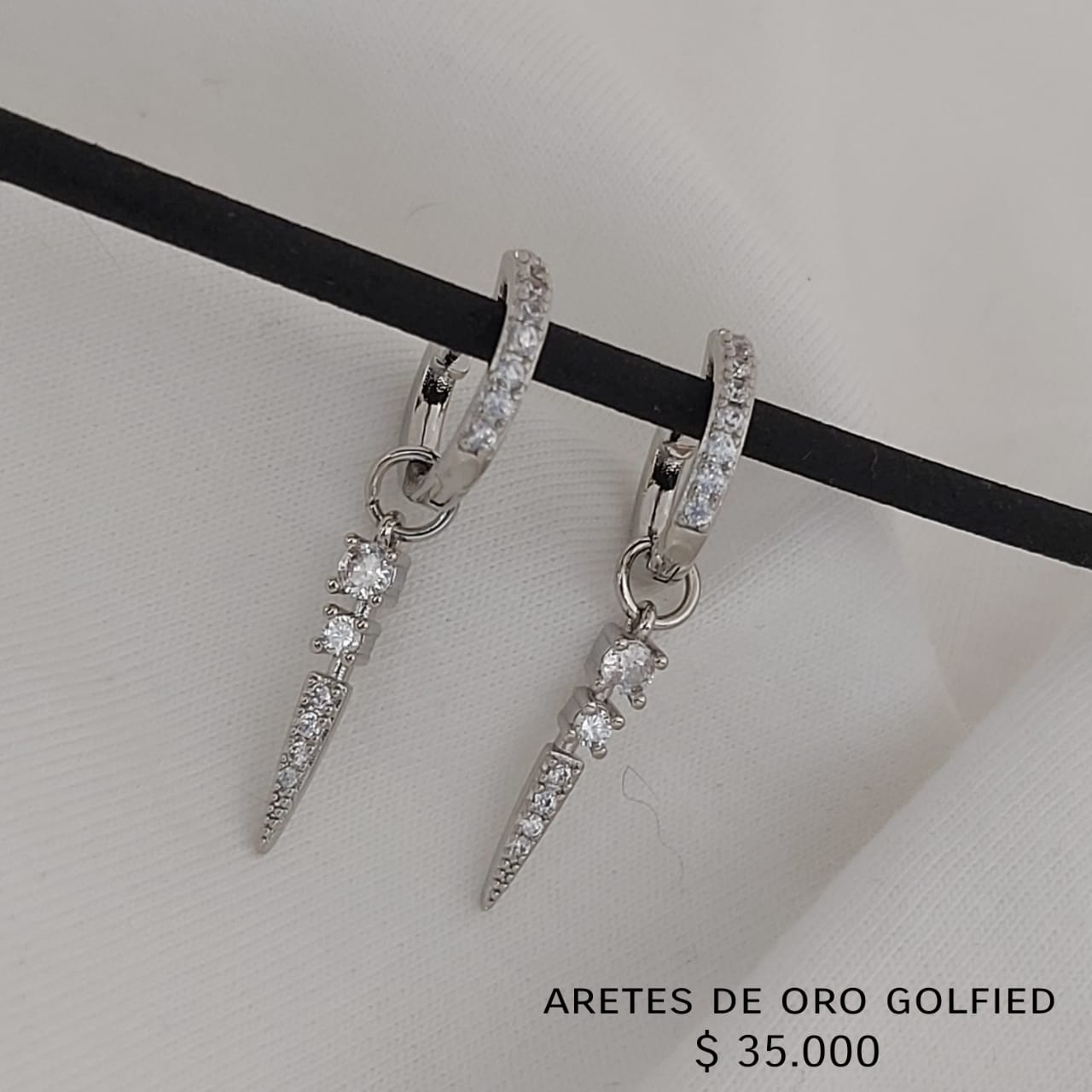 Aretes de oro golfield