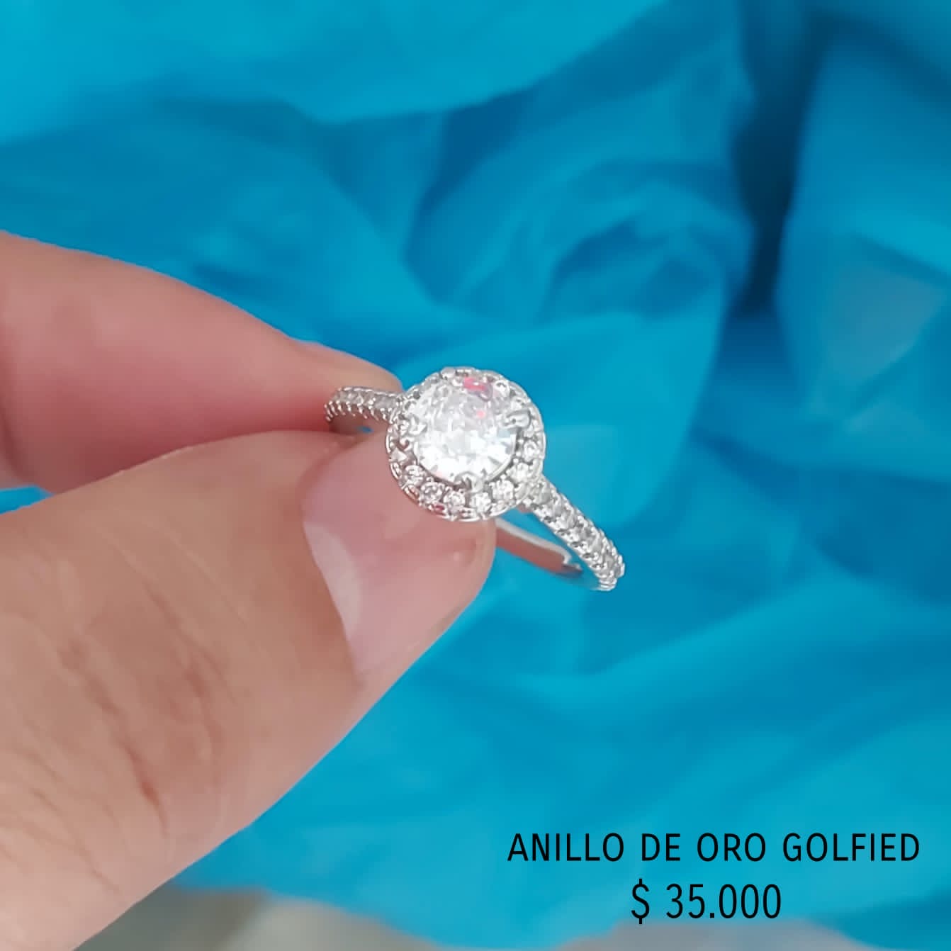 Anillo de oro golfied