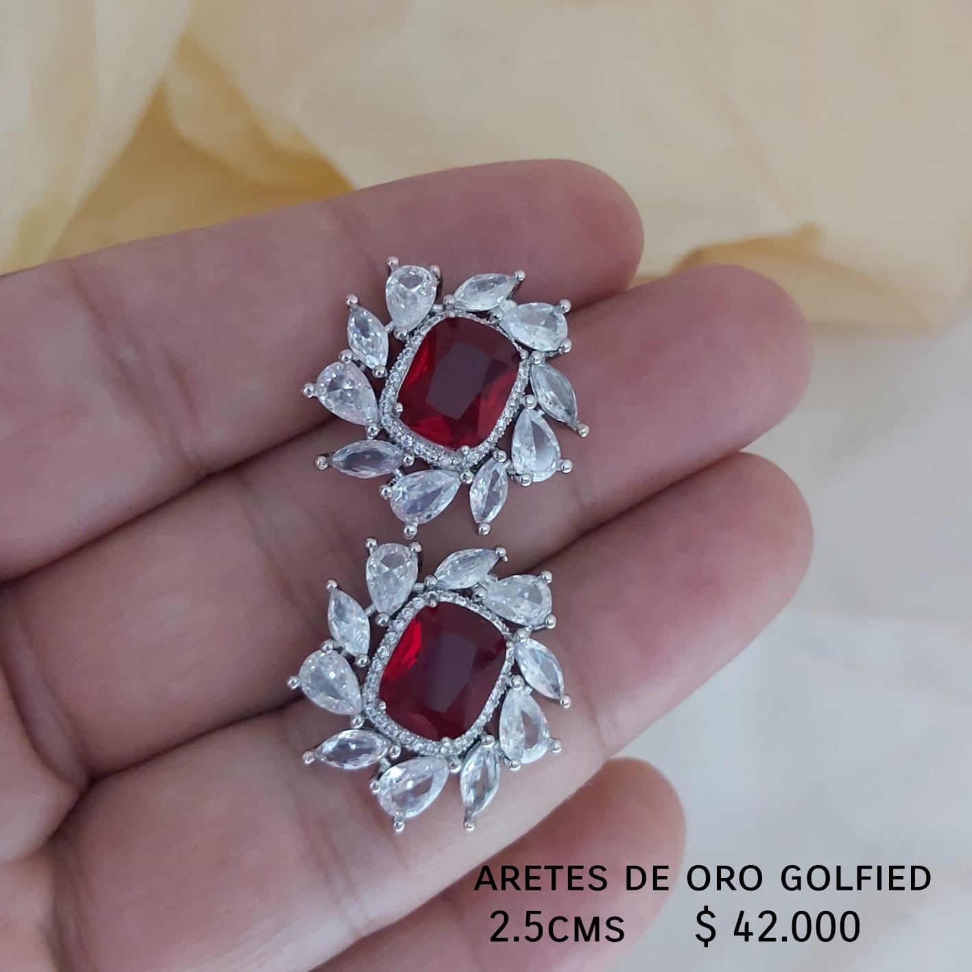 Aretes de oro golfield