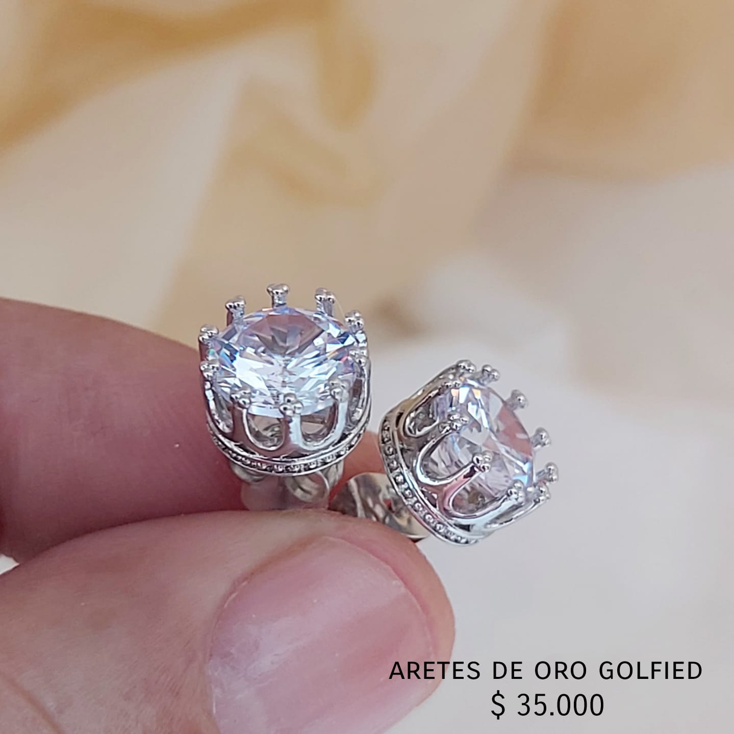 Aretes de oro golfield