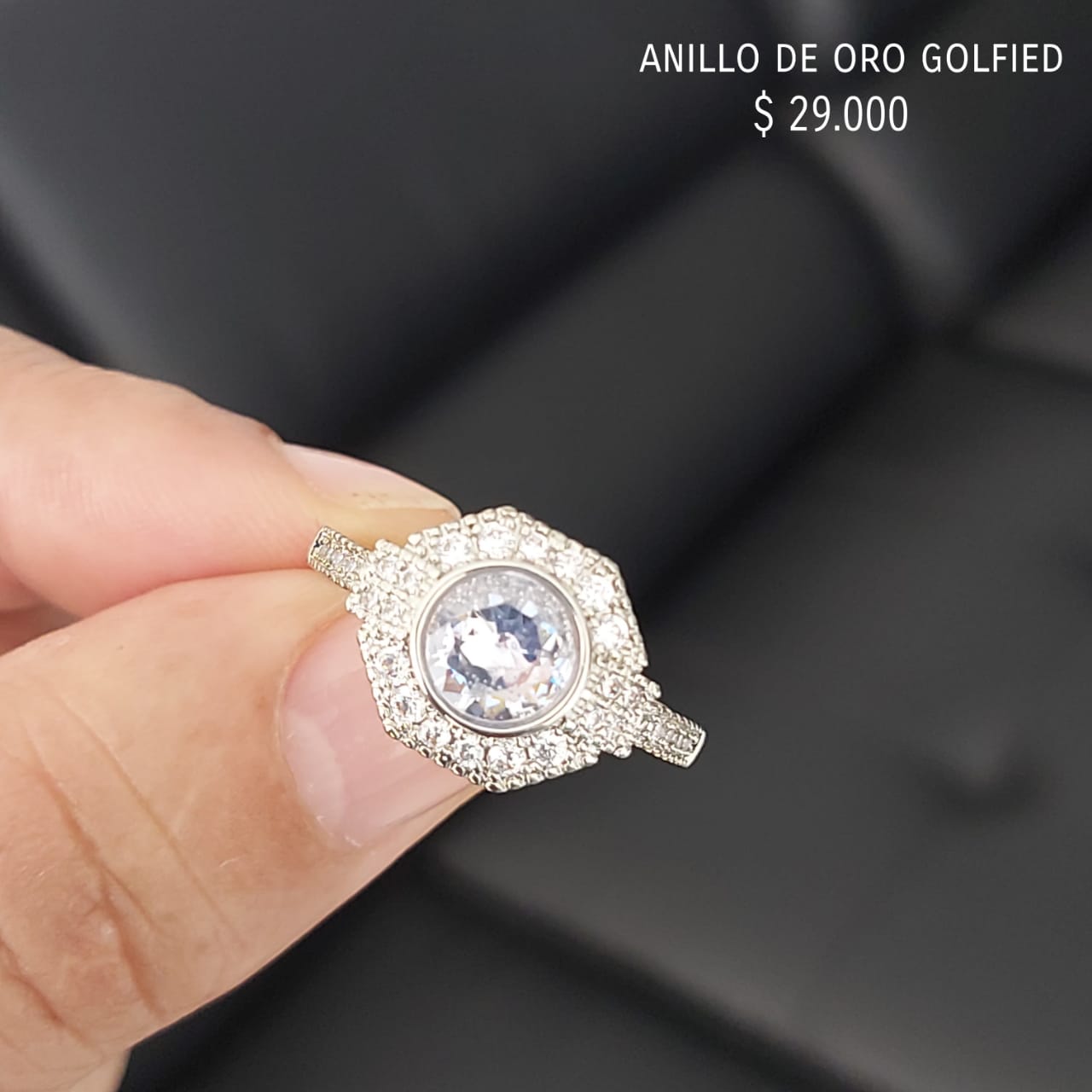 Anillo de oro golfield