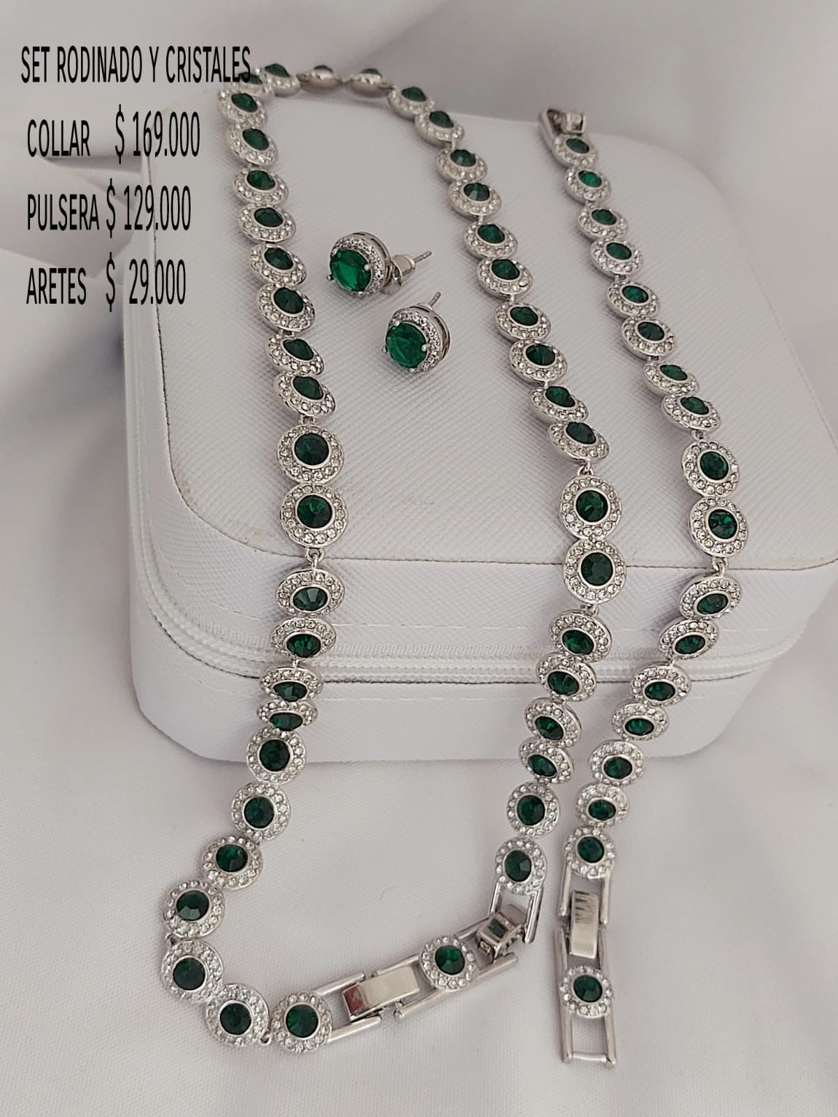 Collar SW verde