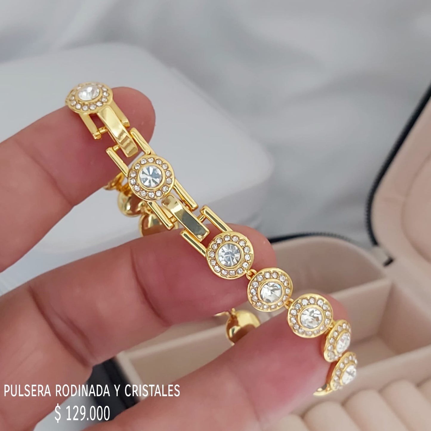 Pulsera SW dorada