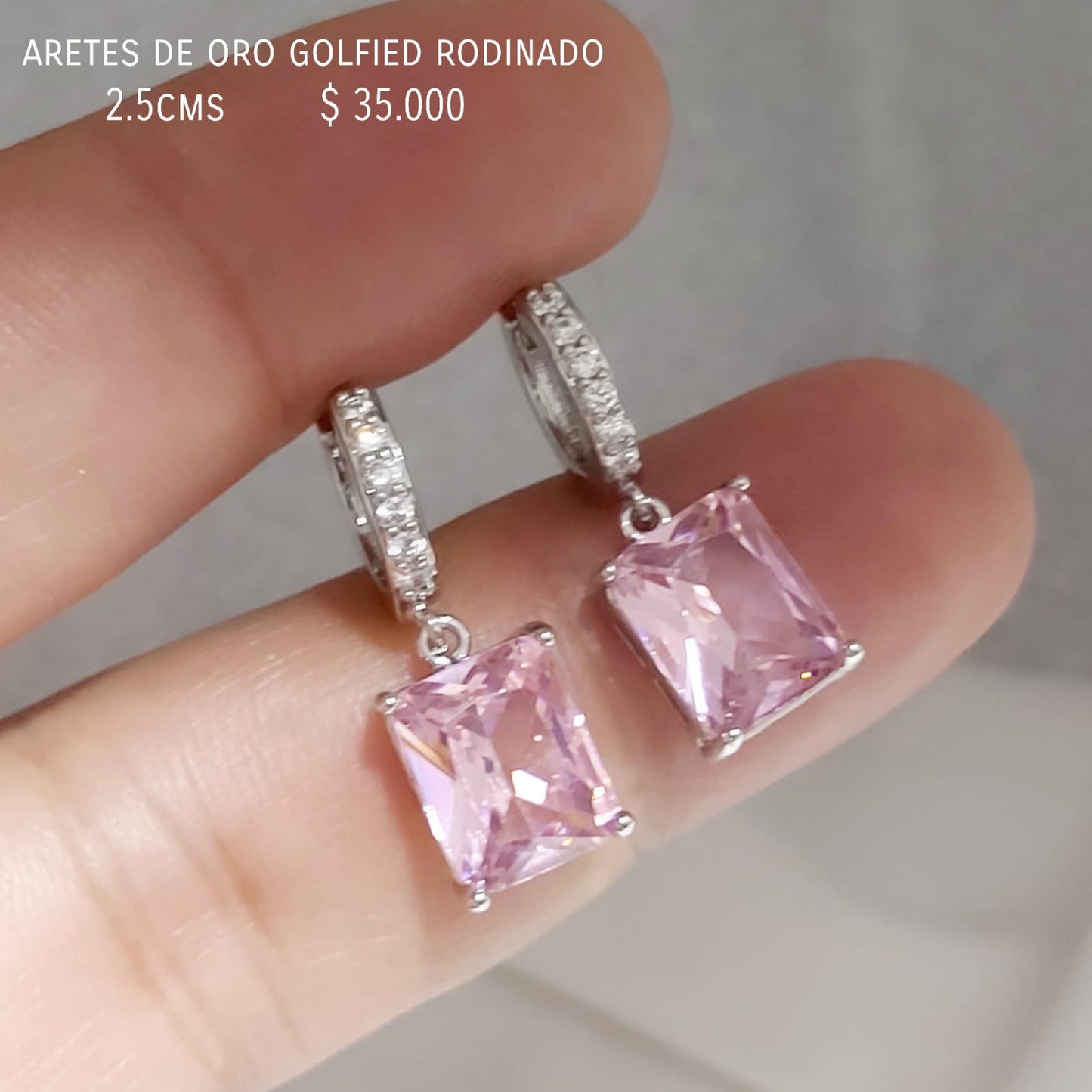 Aretes de oro golfield rodinado