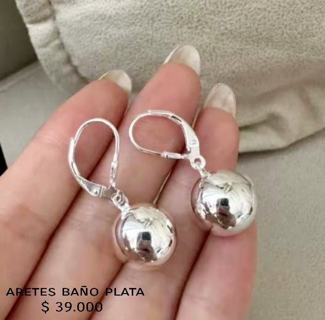Aretes de baño plata