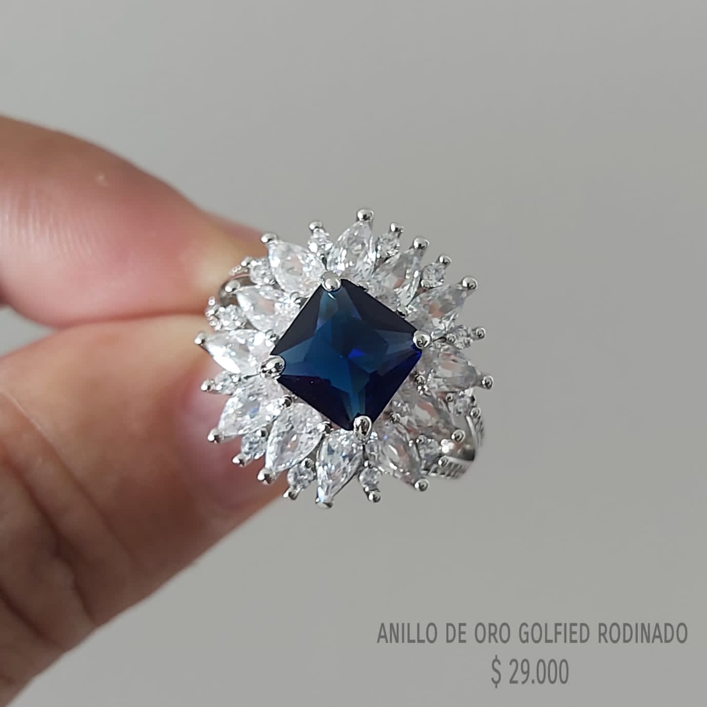 Anillo de oro golfield rodinado