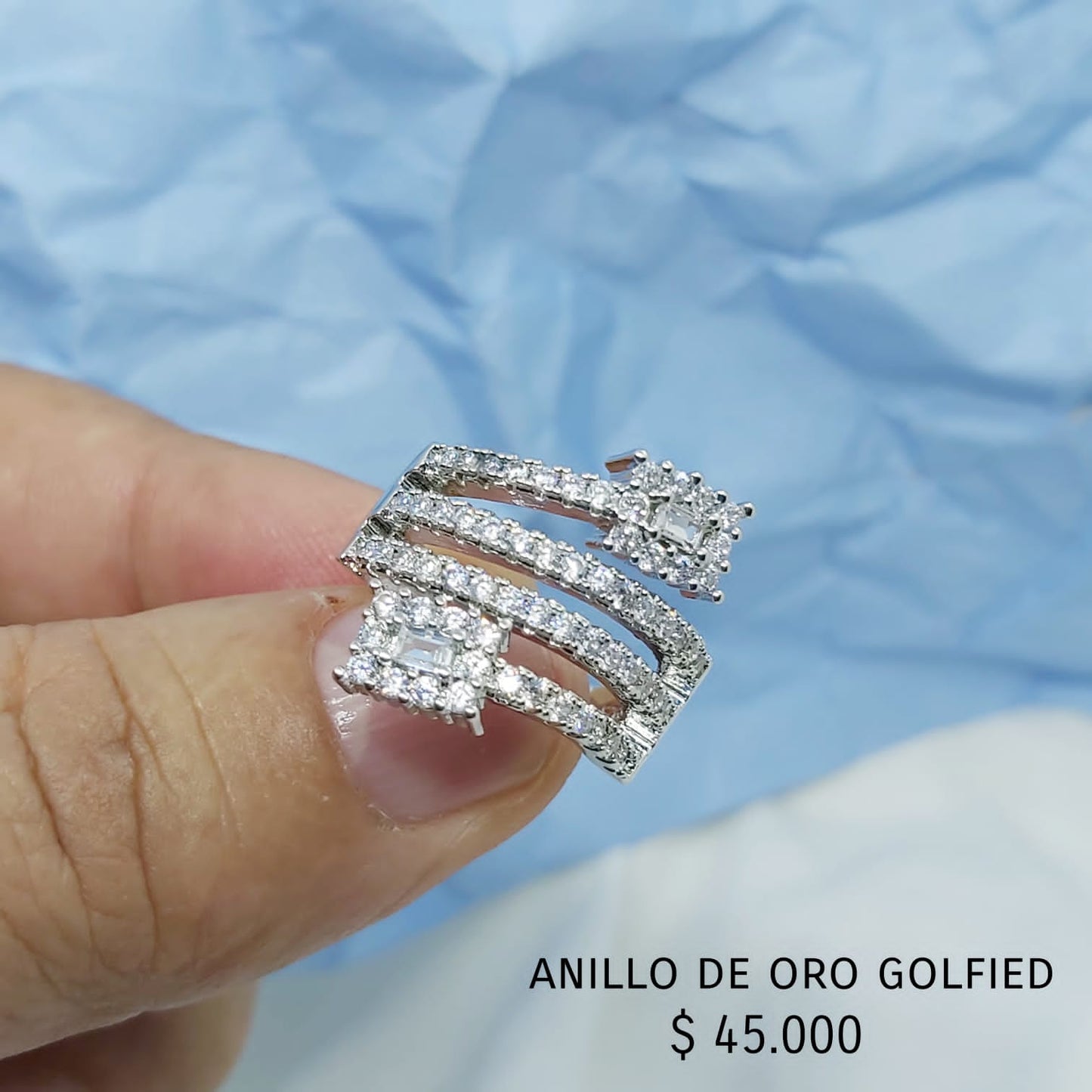 Anillo de oro golfield