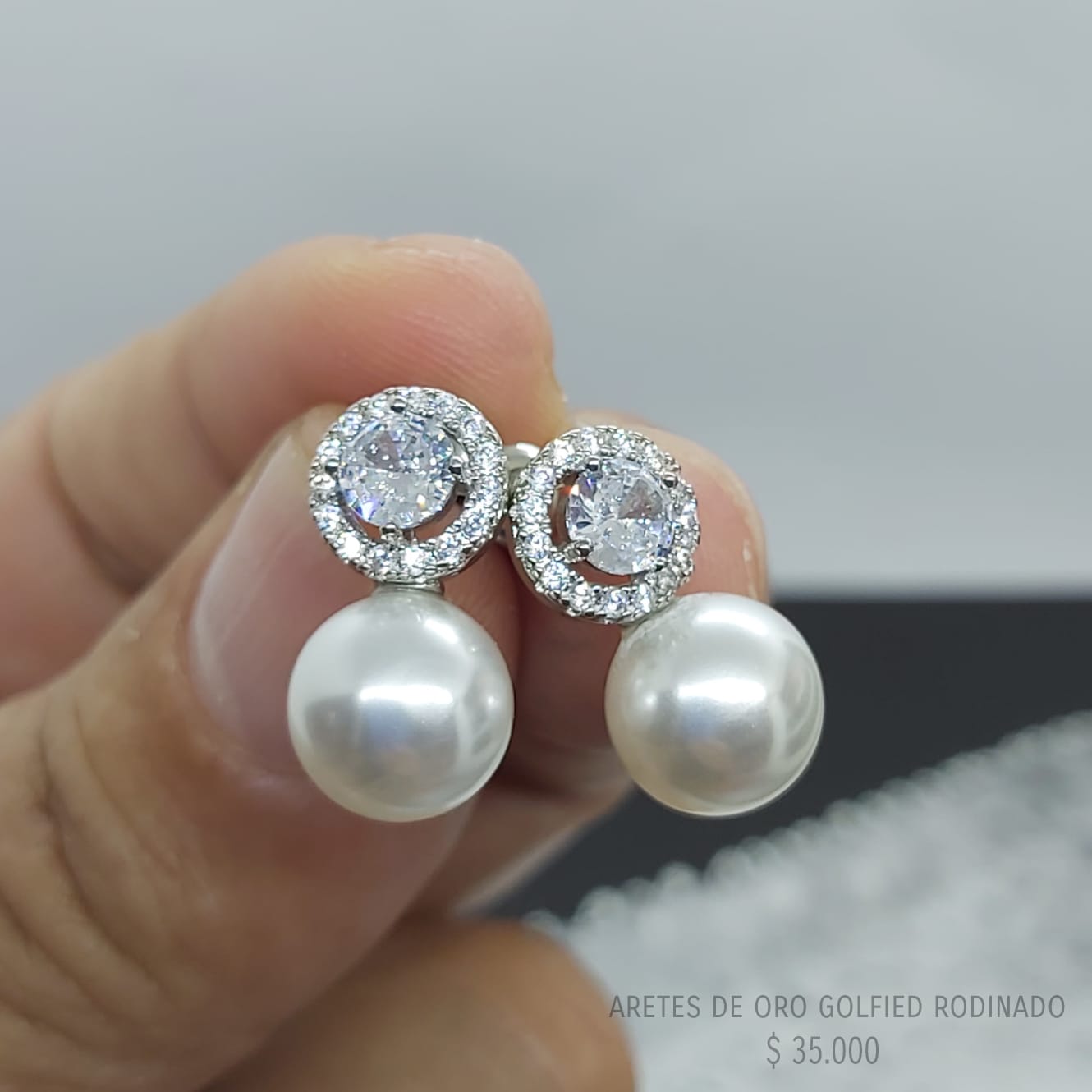 Aretes de oro golfield