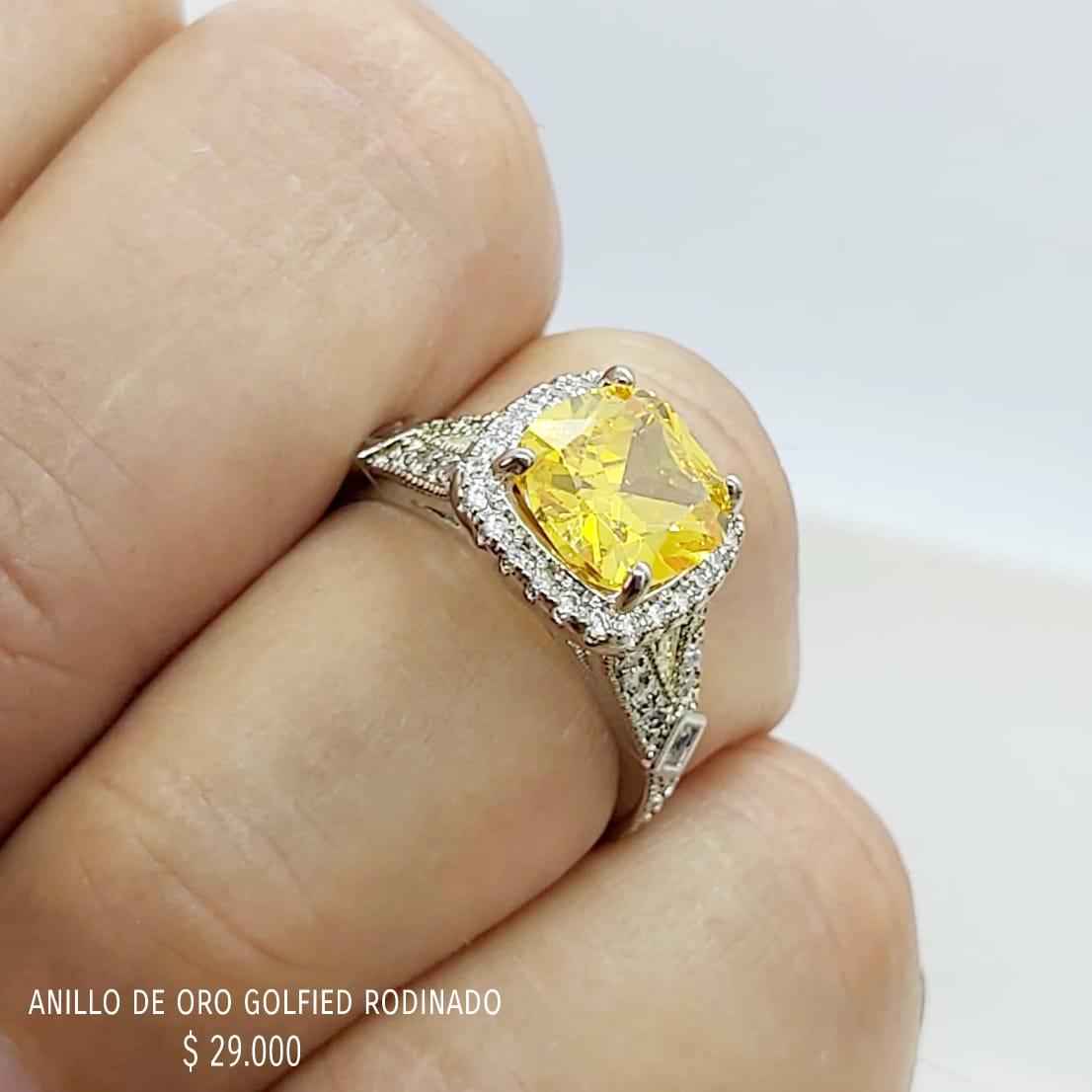 Anillo de oro golfield rodinado