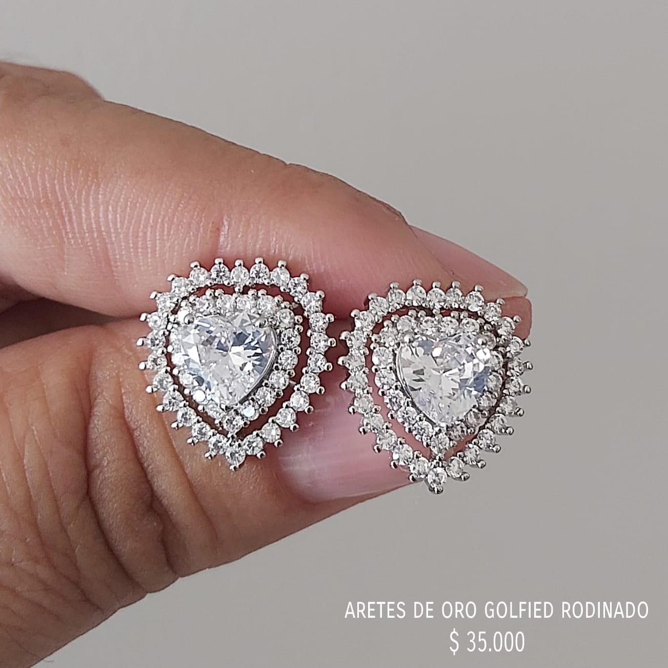 Aretes de oro golfield rodinado