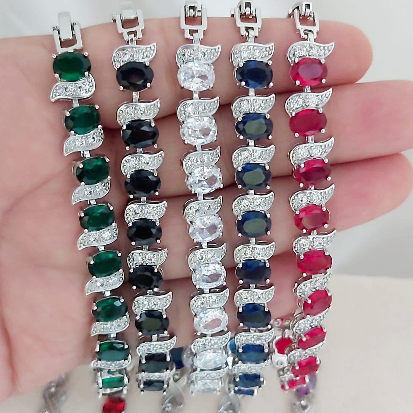 Pulsera y cristales rodinada