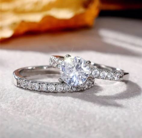 Anillo y pisargolla de oro Golfied