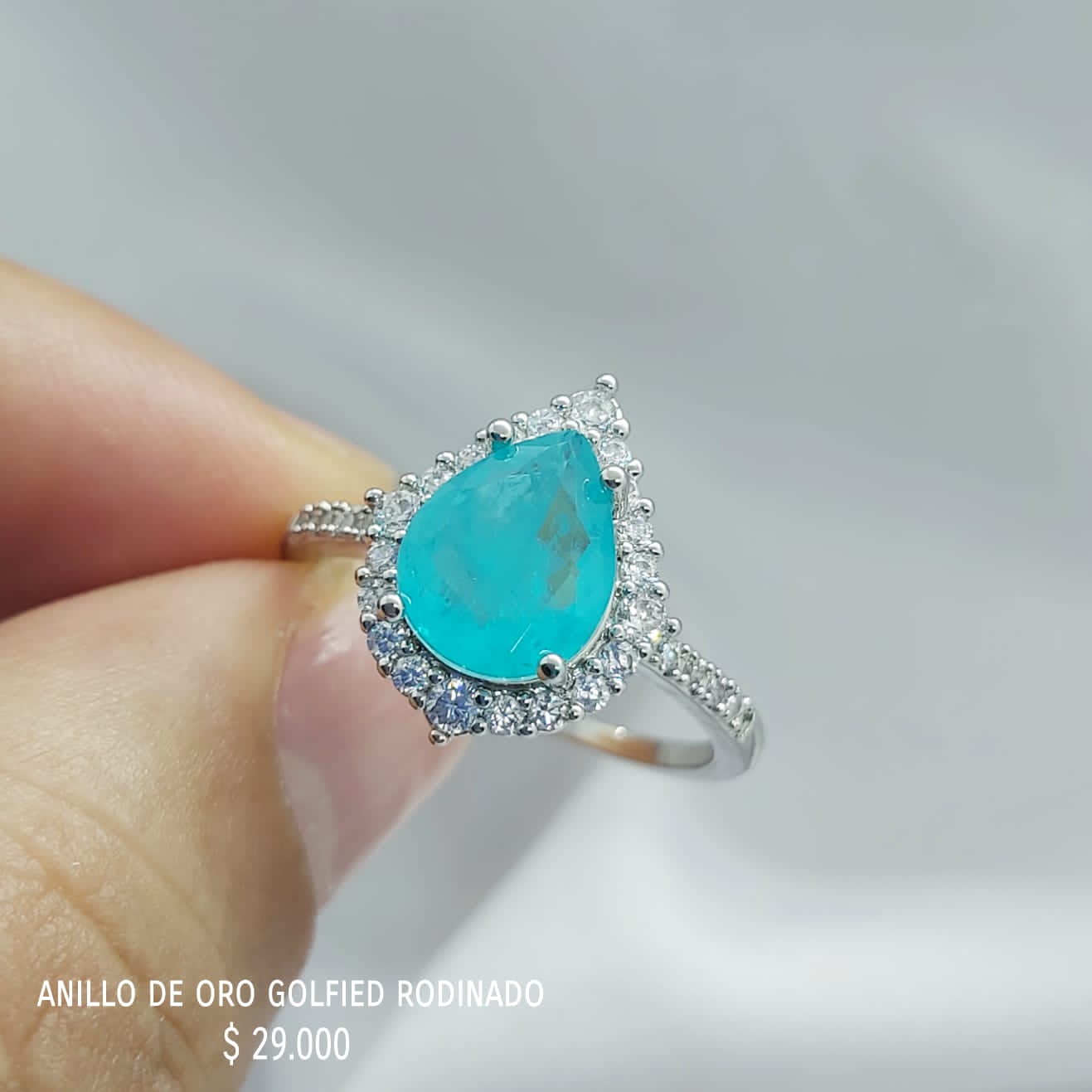 Anillo de oro golfield rodinado