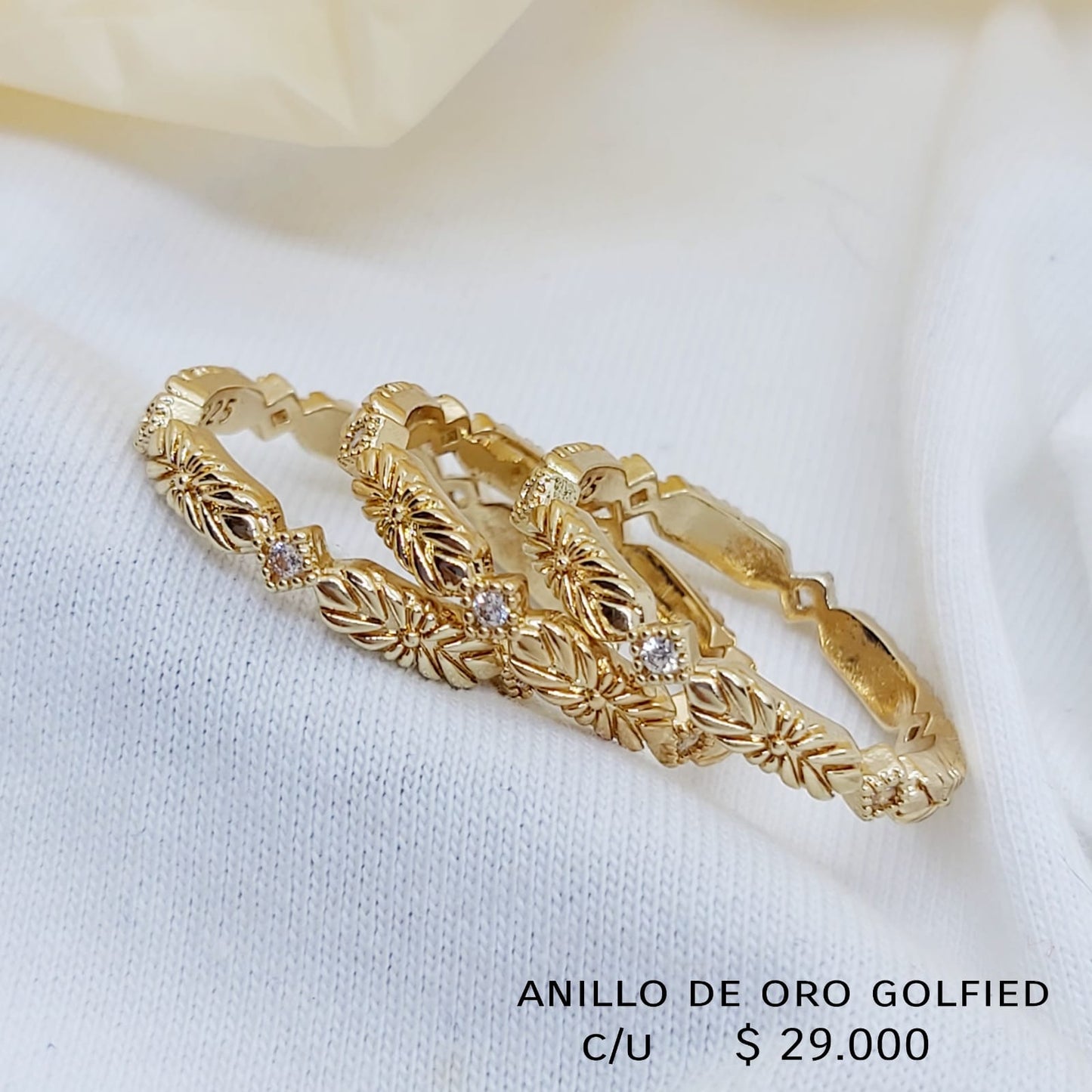 Anillo de oro golfield