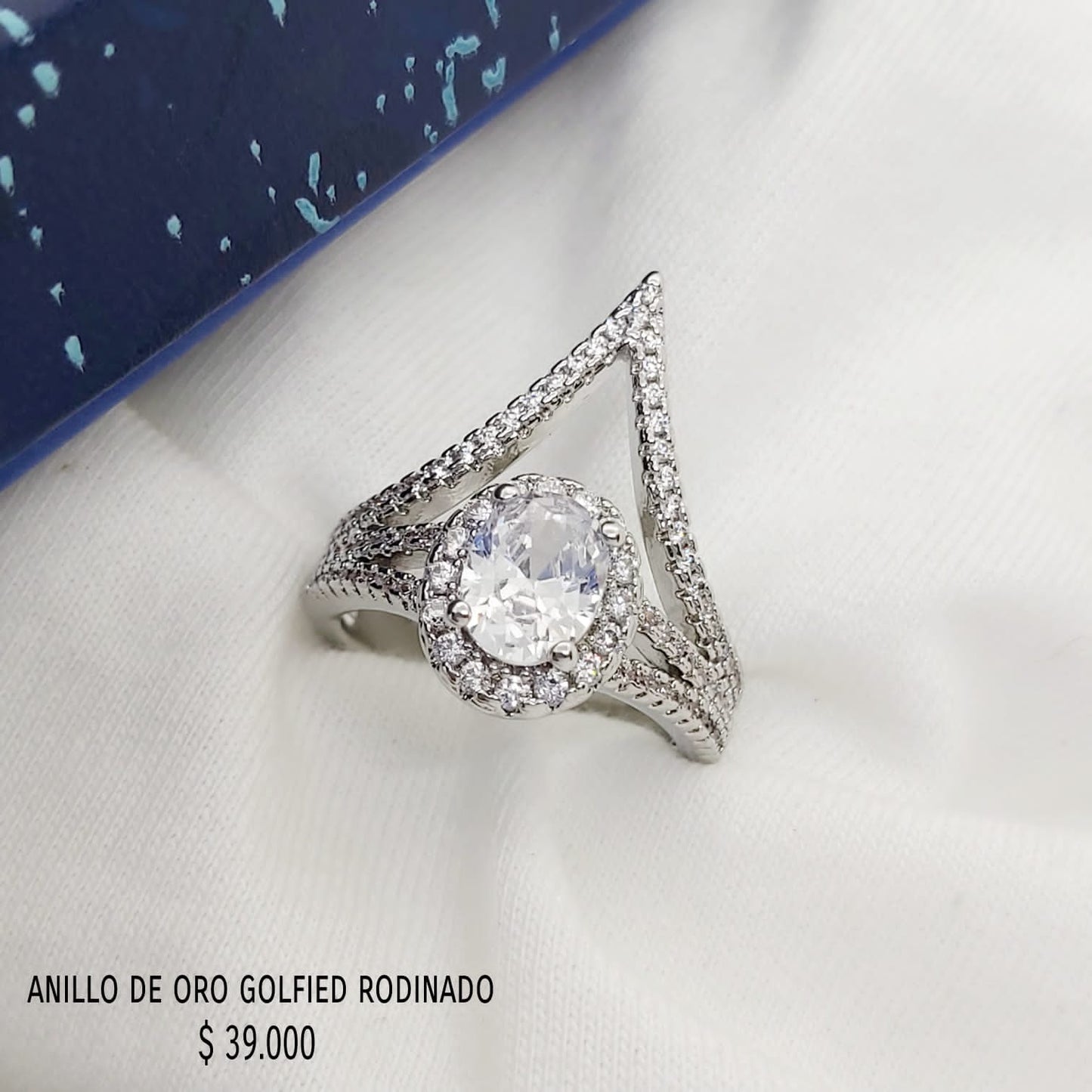 Anillo de oro golfield rodinado