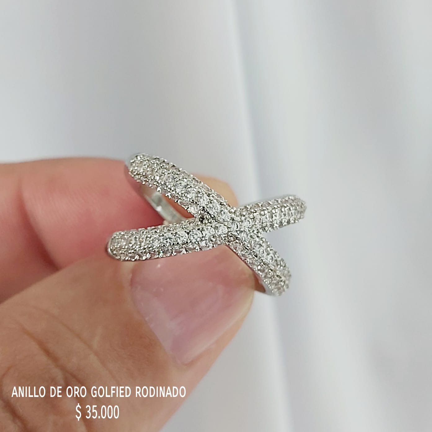 Anillo de oro golfield rodinado