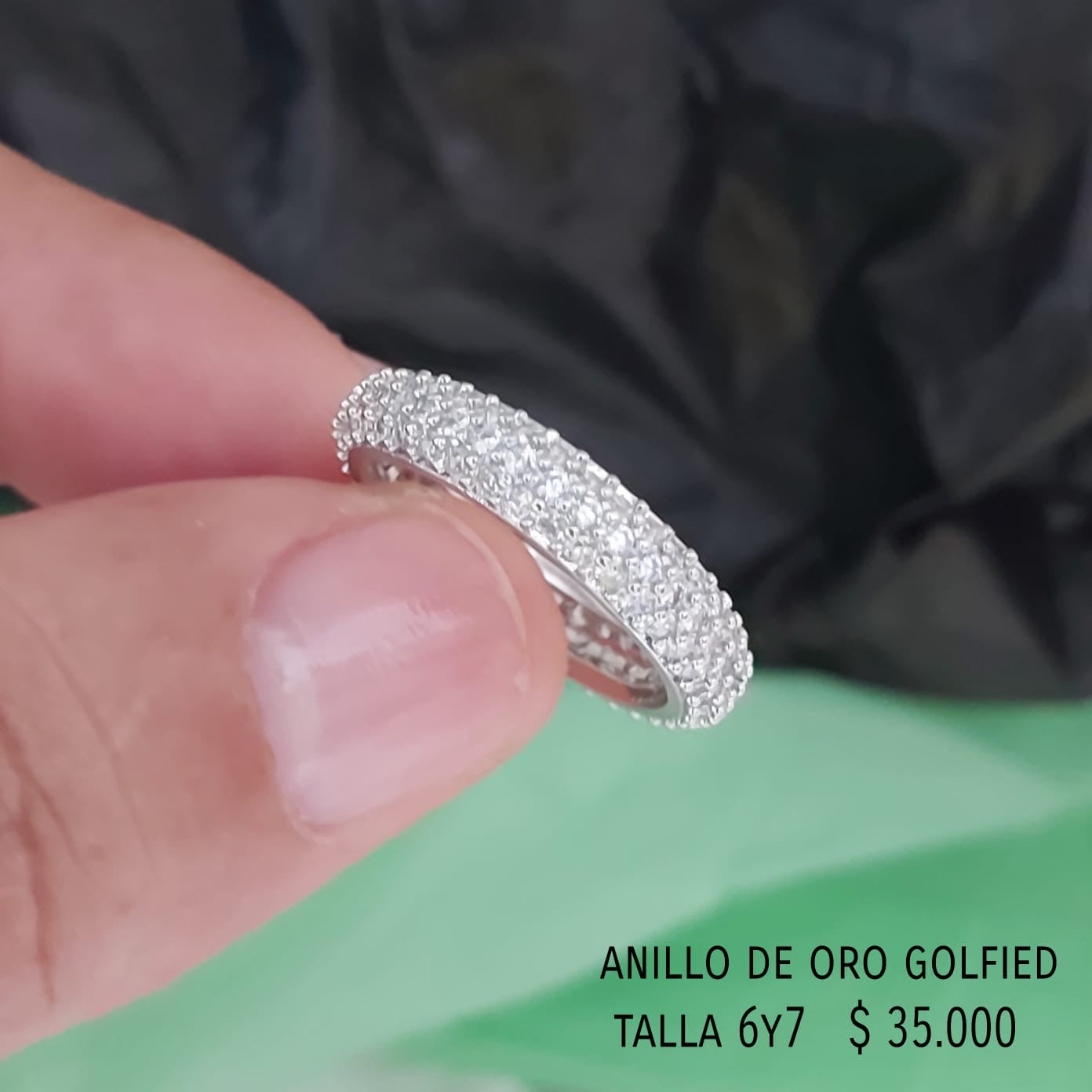 Anillo de oro golfield