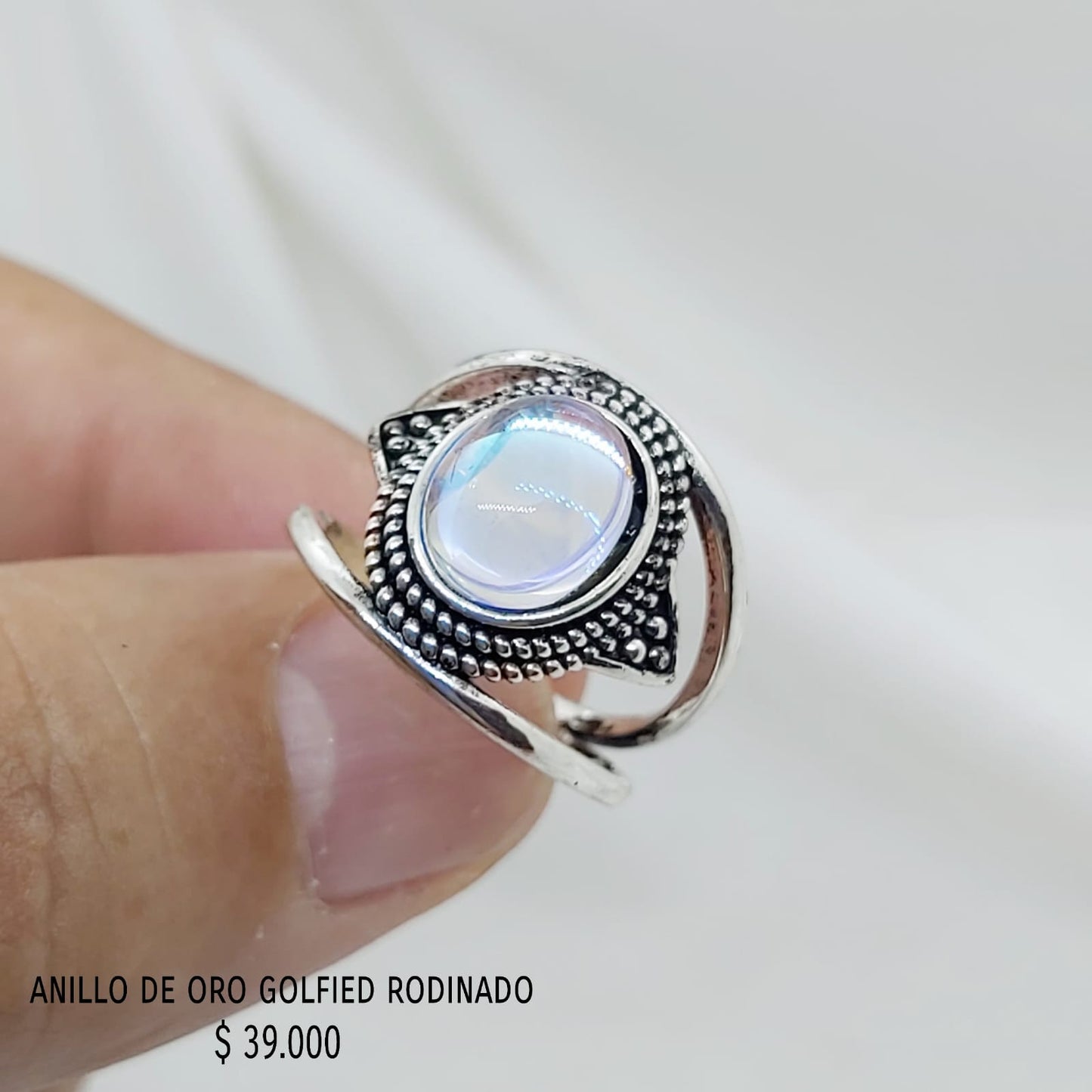 Anillo de oro golfield rodinado