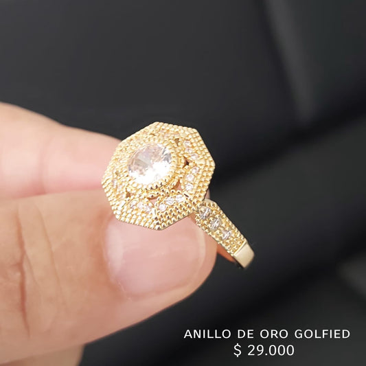Anillo de oro golfield