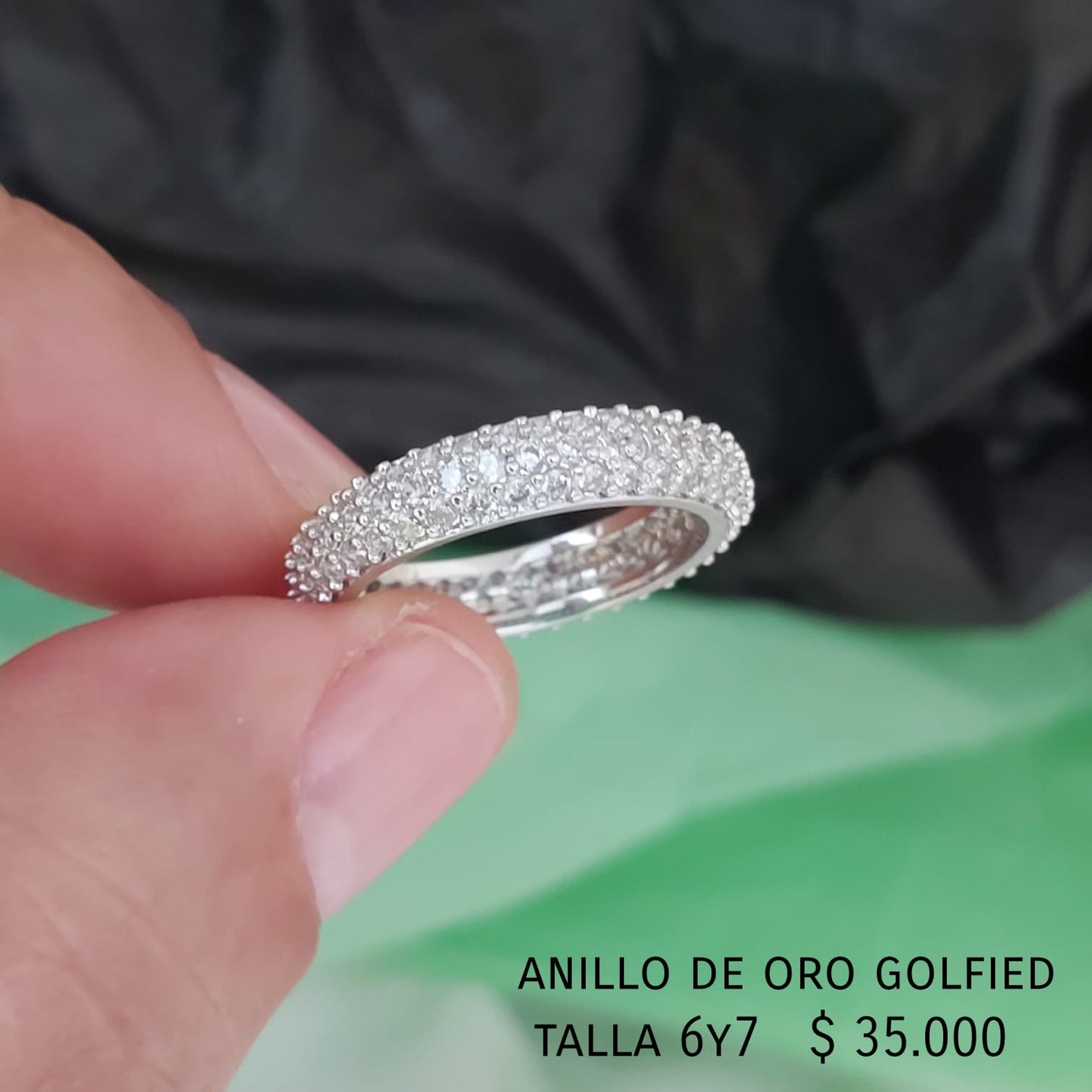Anillo de oro golfield