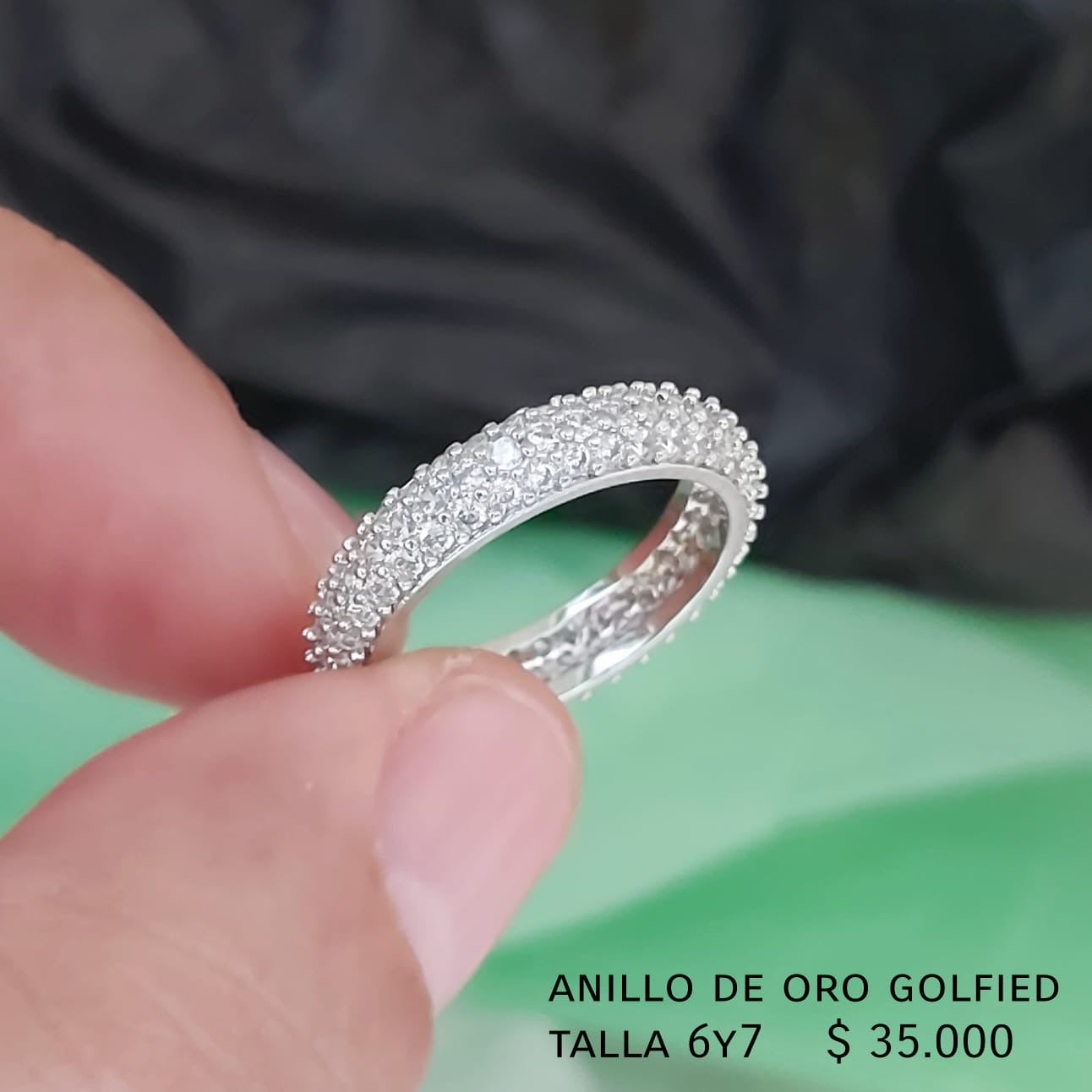 Anillo de oro golfield