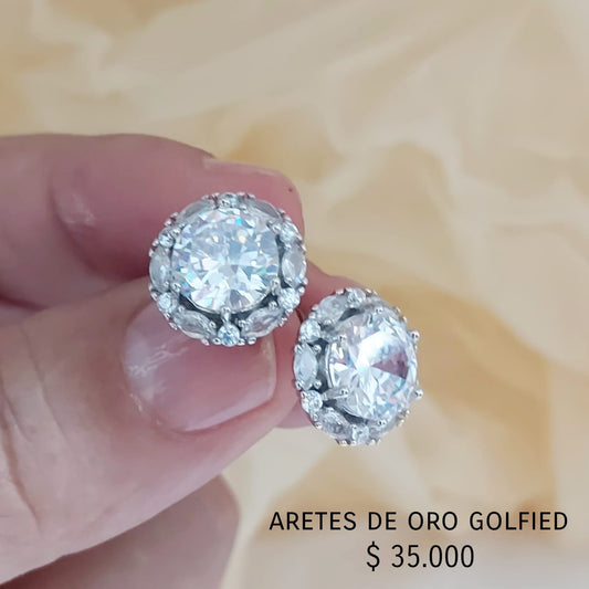 Aretes de oro golfied