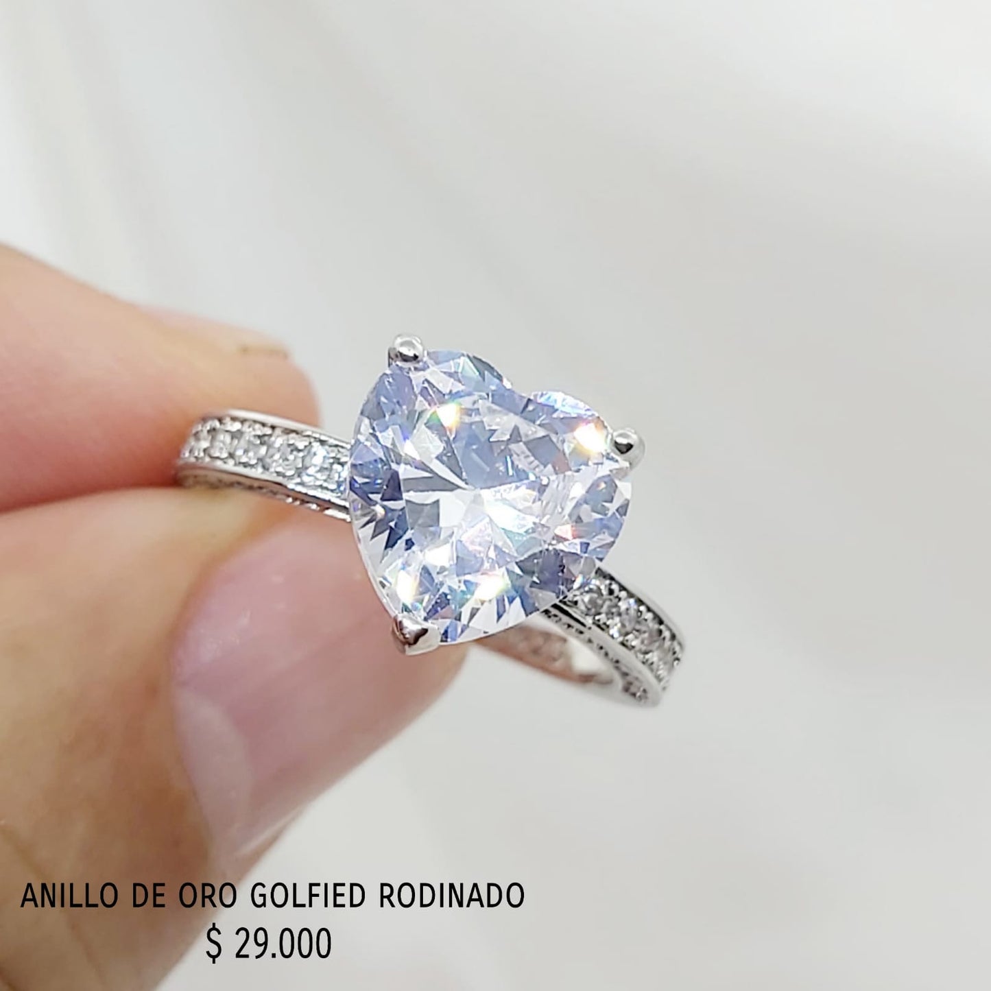Anillo de oro golfield rodinado