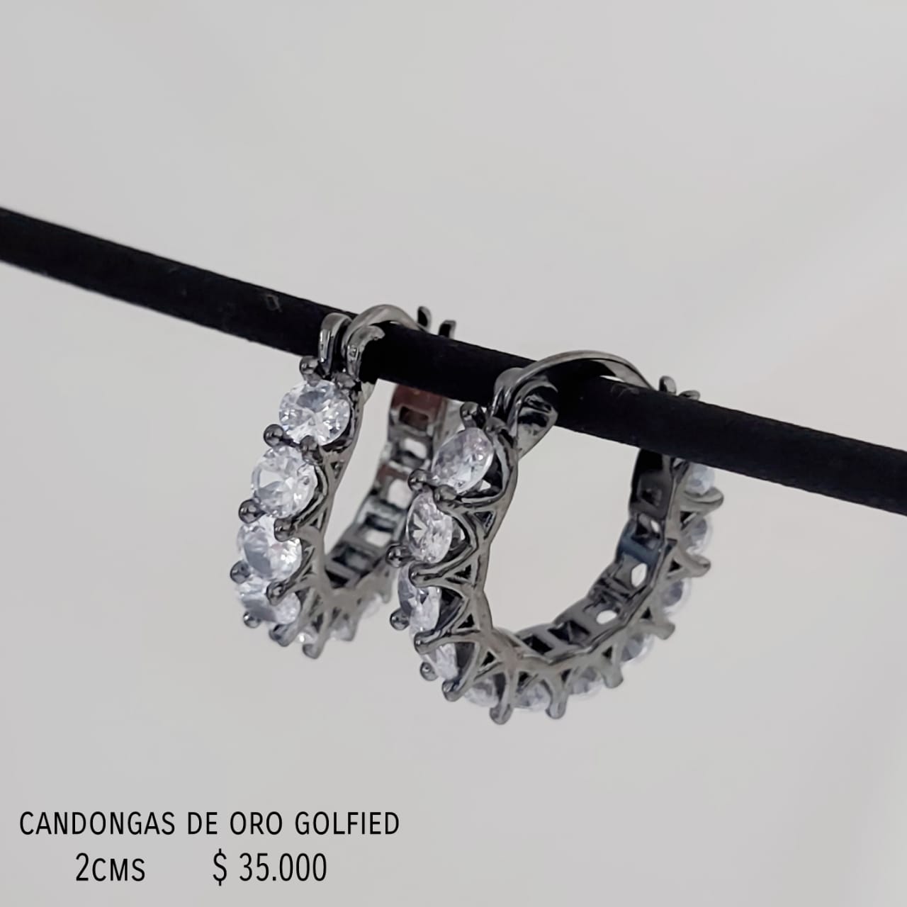 Aretes de oro golfield (2cms)
