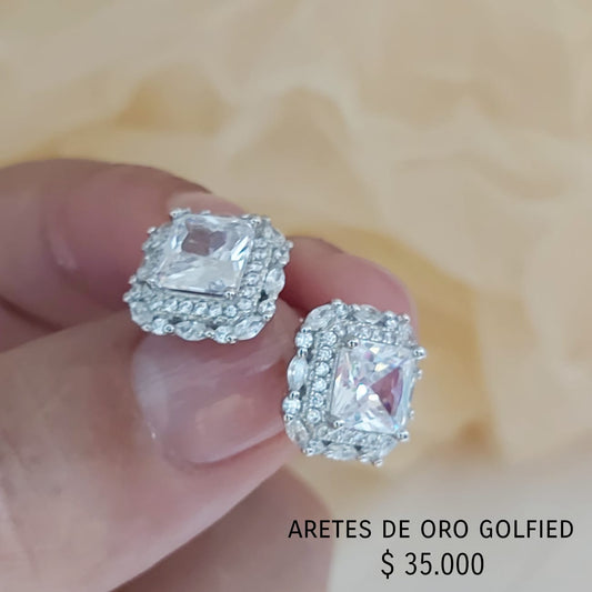 Aretes de oro golfied