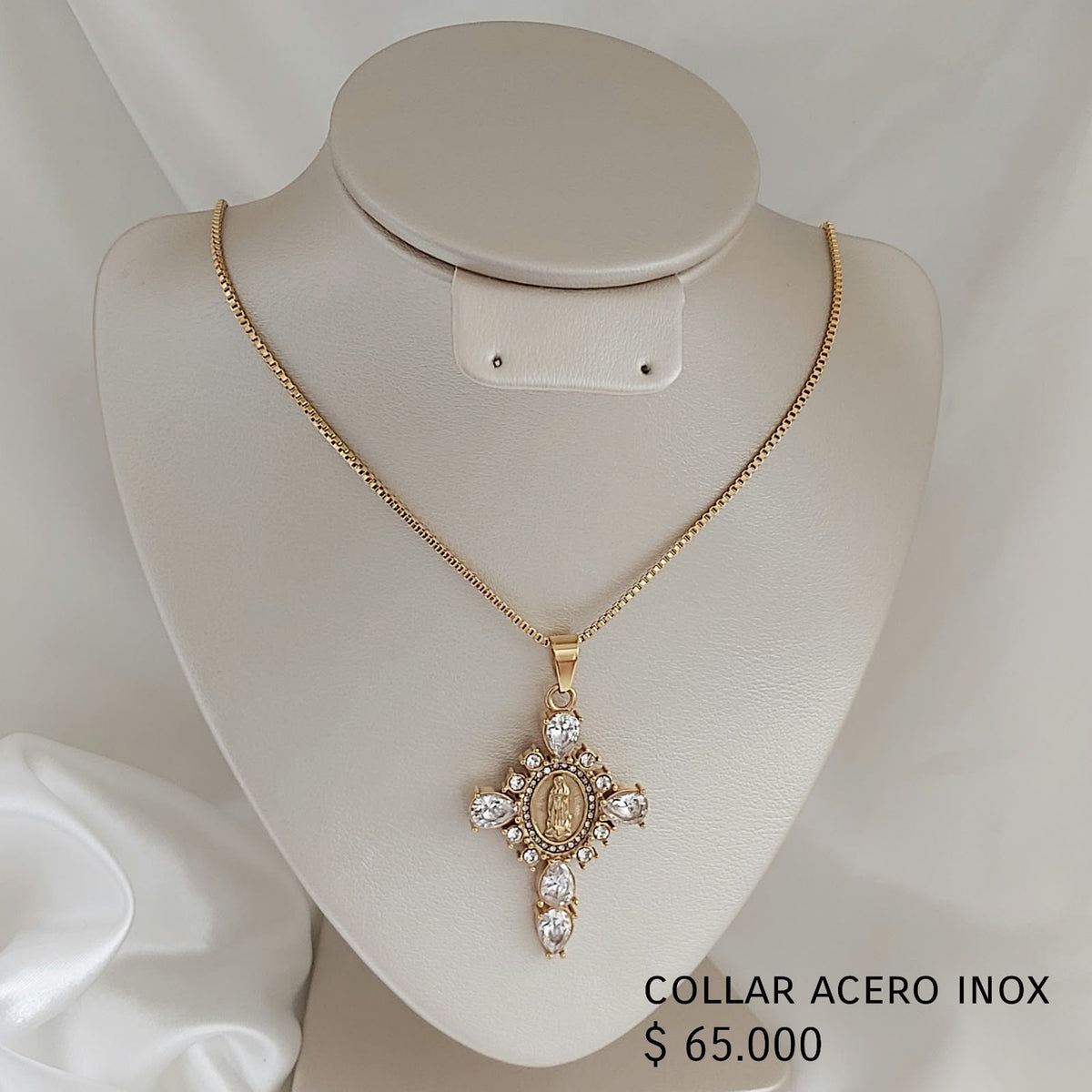 Collar cruz acero inox baño oro