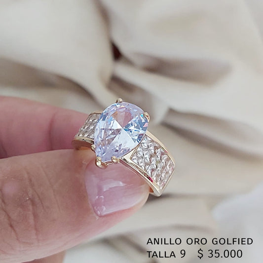 Anillo de oro golfield