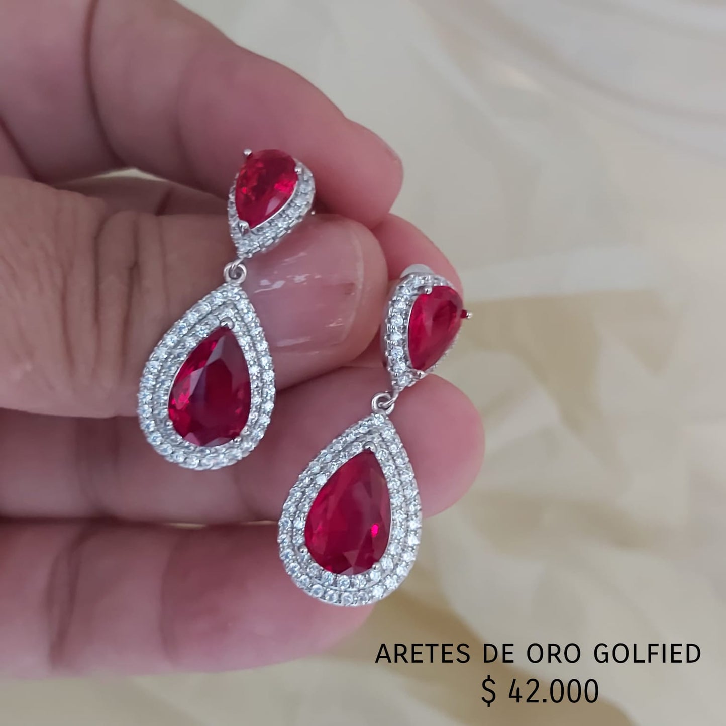 Aretes rodinados