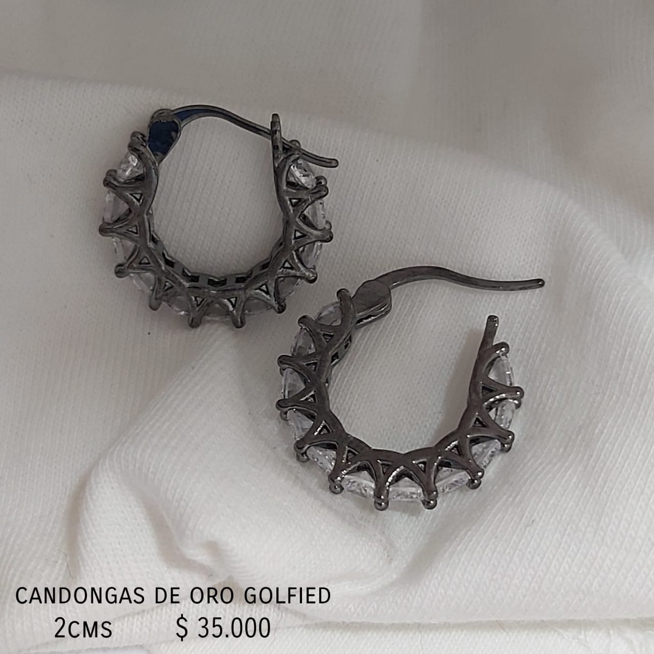 Aretes de oro golfield (2cms)