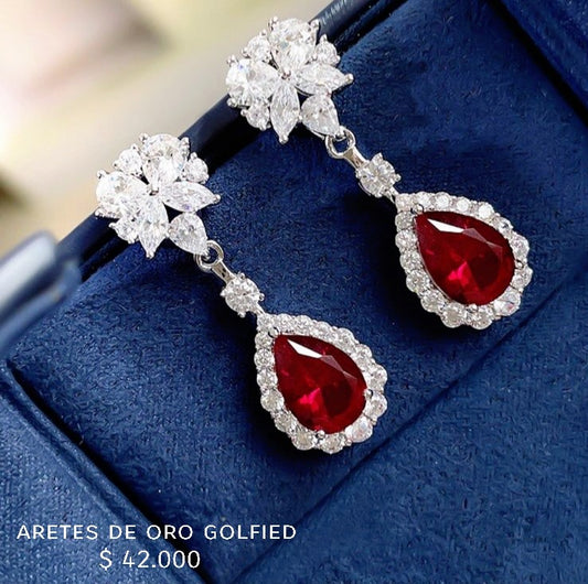 Aretes de oro golfied